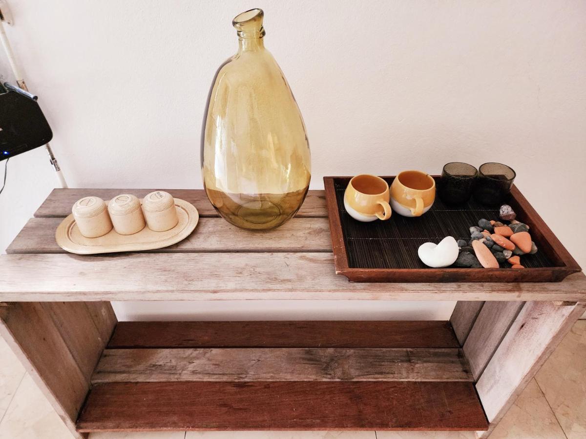 Perle Stone Studio- Bed And Breakfast Simpson Bay Bagian luar foto